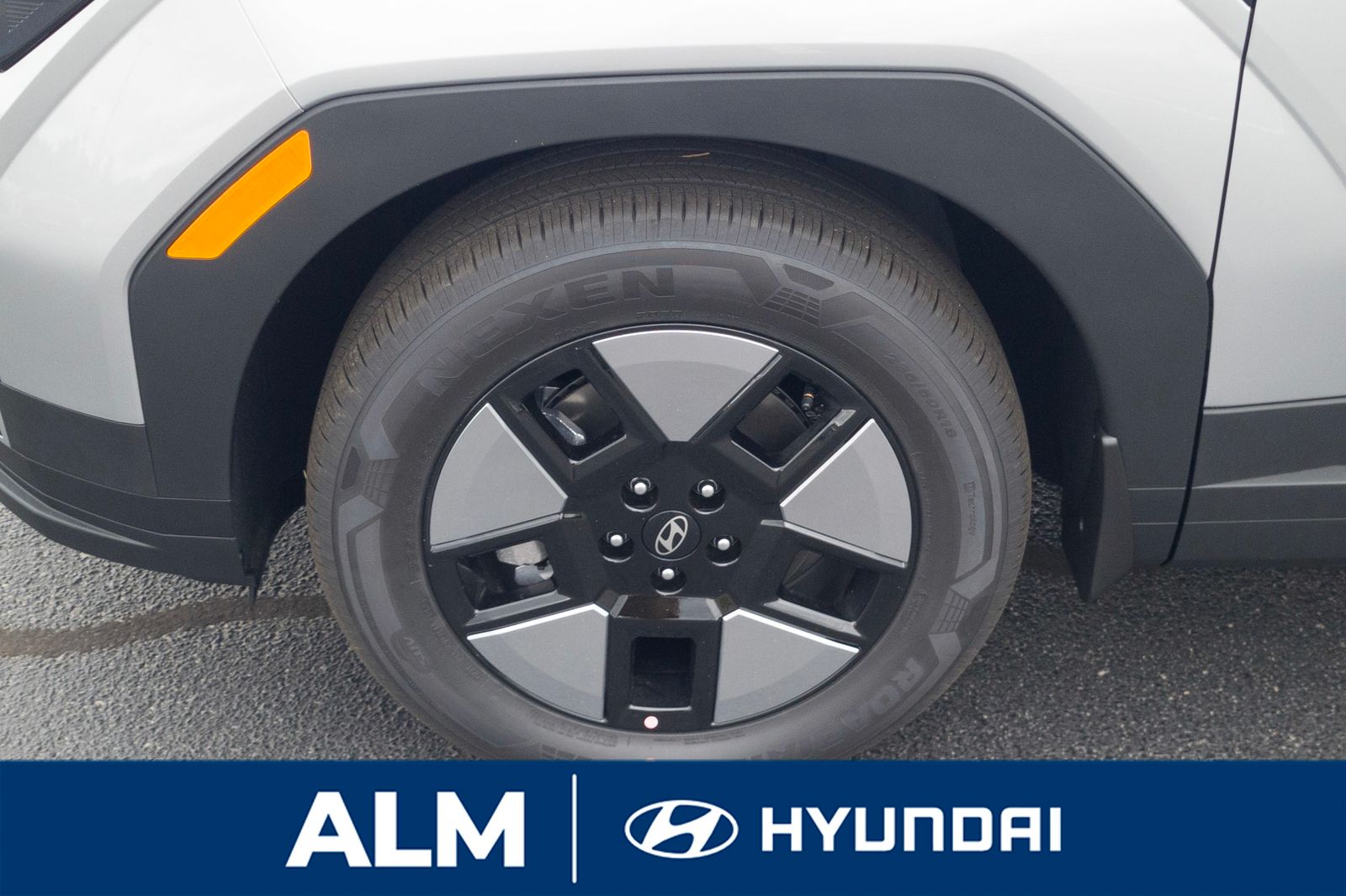 2026 Hyundai Santa Fe SE photo 10