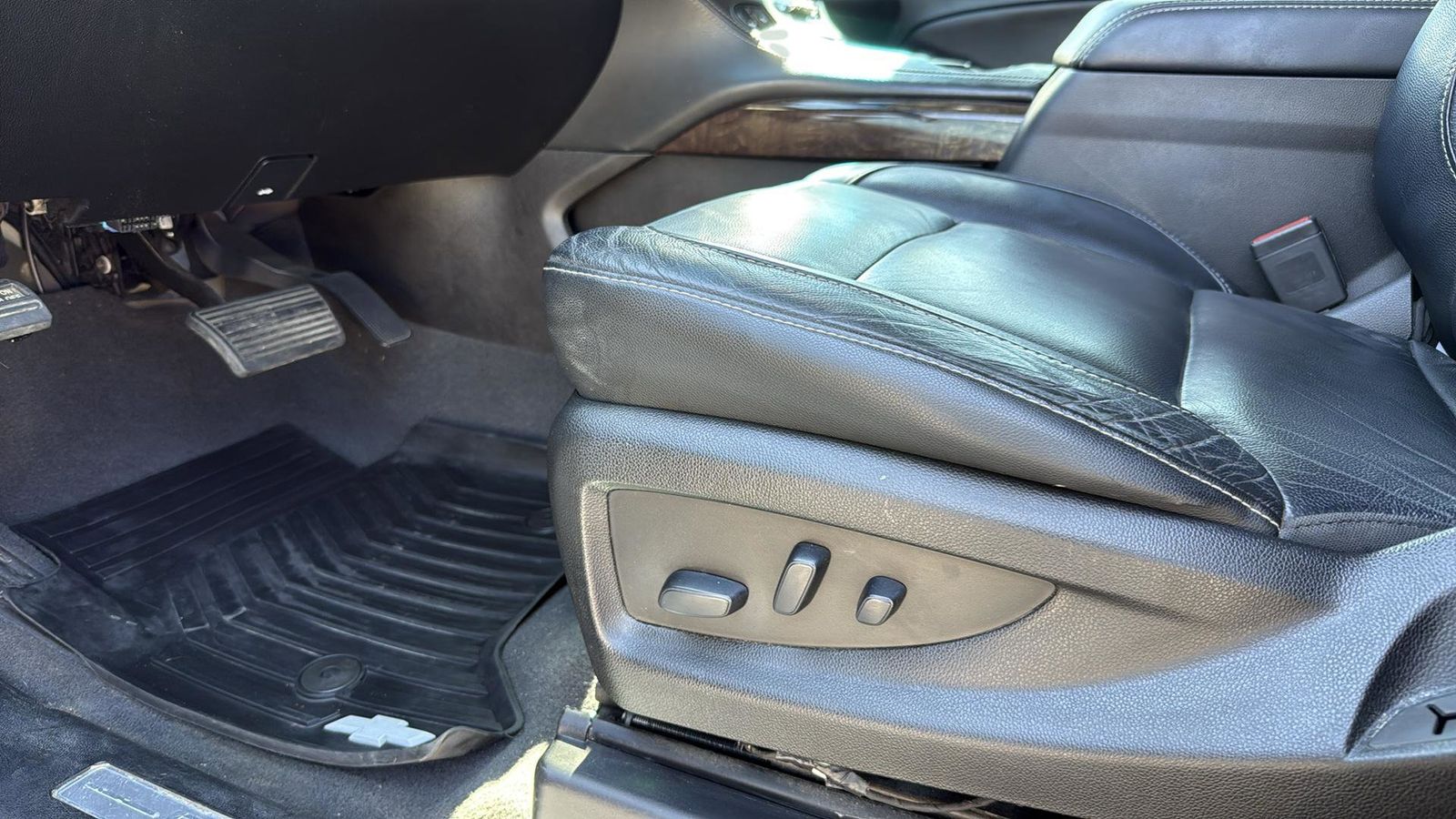 Used Car 2019 Chevrolet Tahoe  Lt For Sale Under $30,000 In Austin, Texas