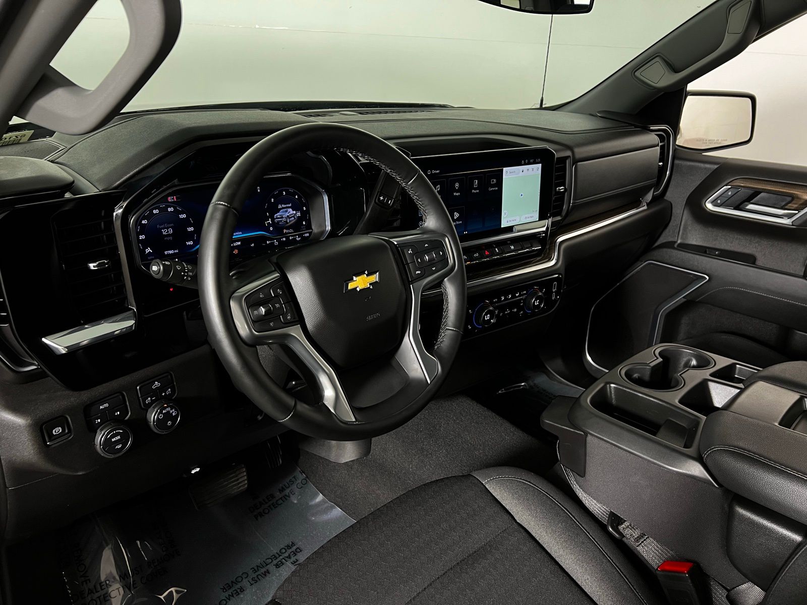 Thumbnail: 2025 Chevrolet Silverado 1500 - 4