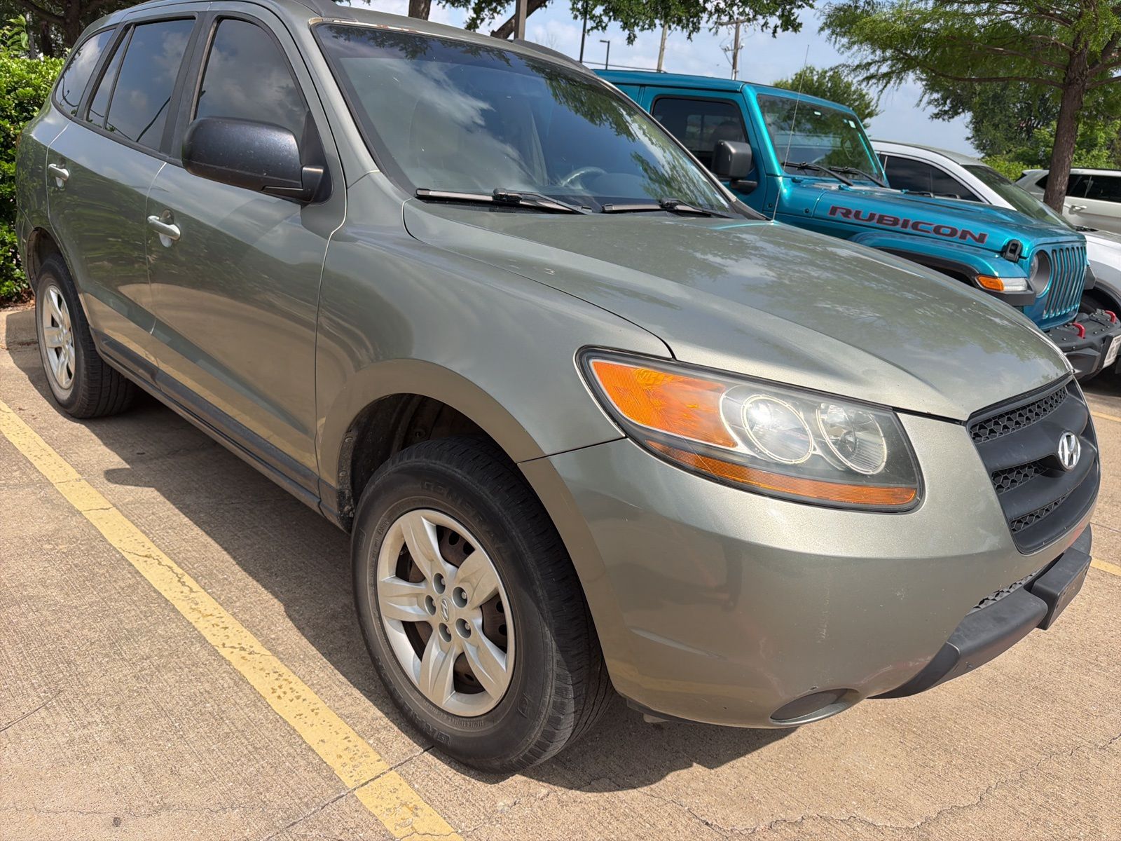 used 2009 Hyundai Santa Fe car, priced at $3,250