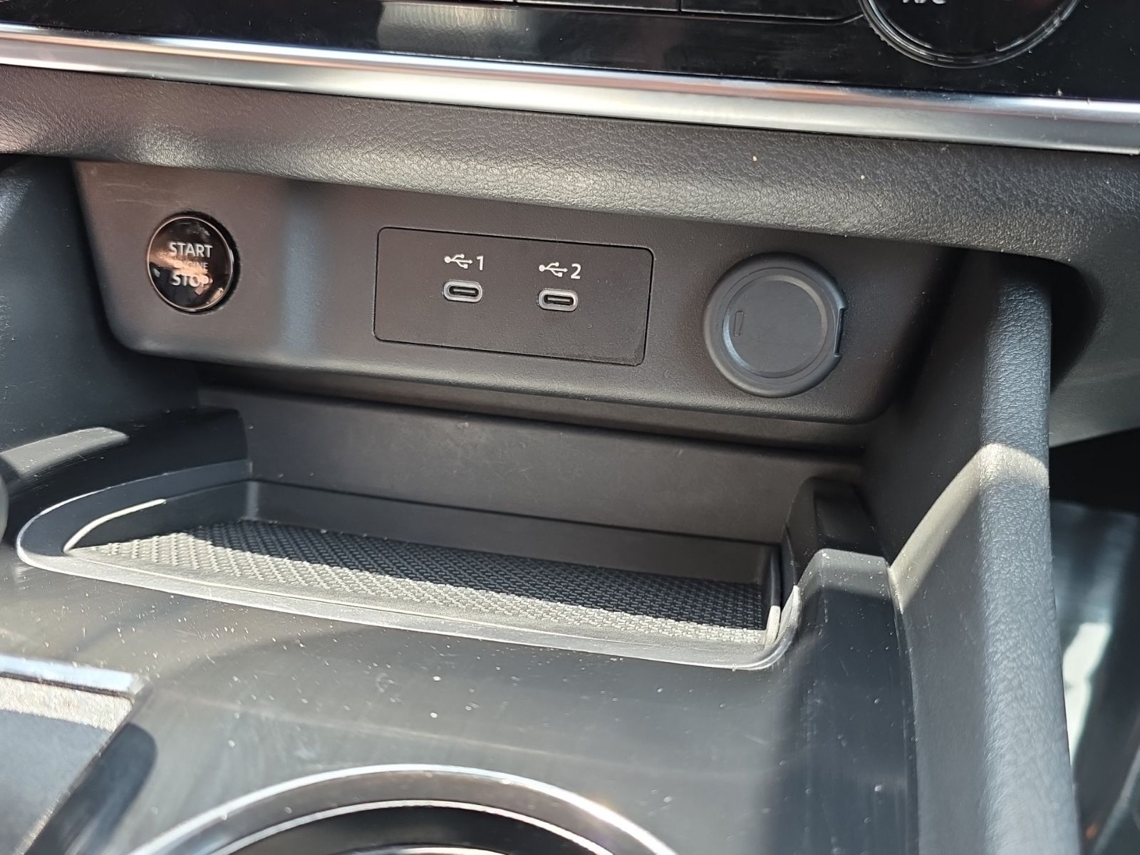 Used 2024 Gray Nissan S image 24