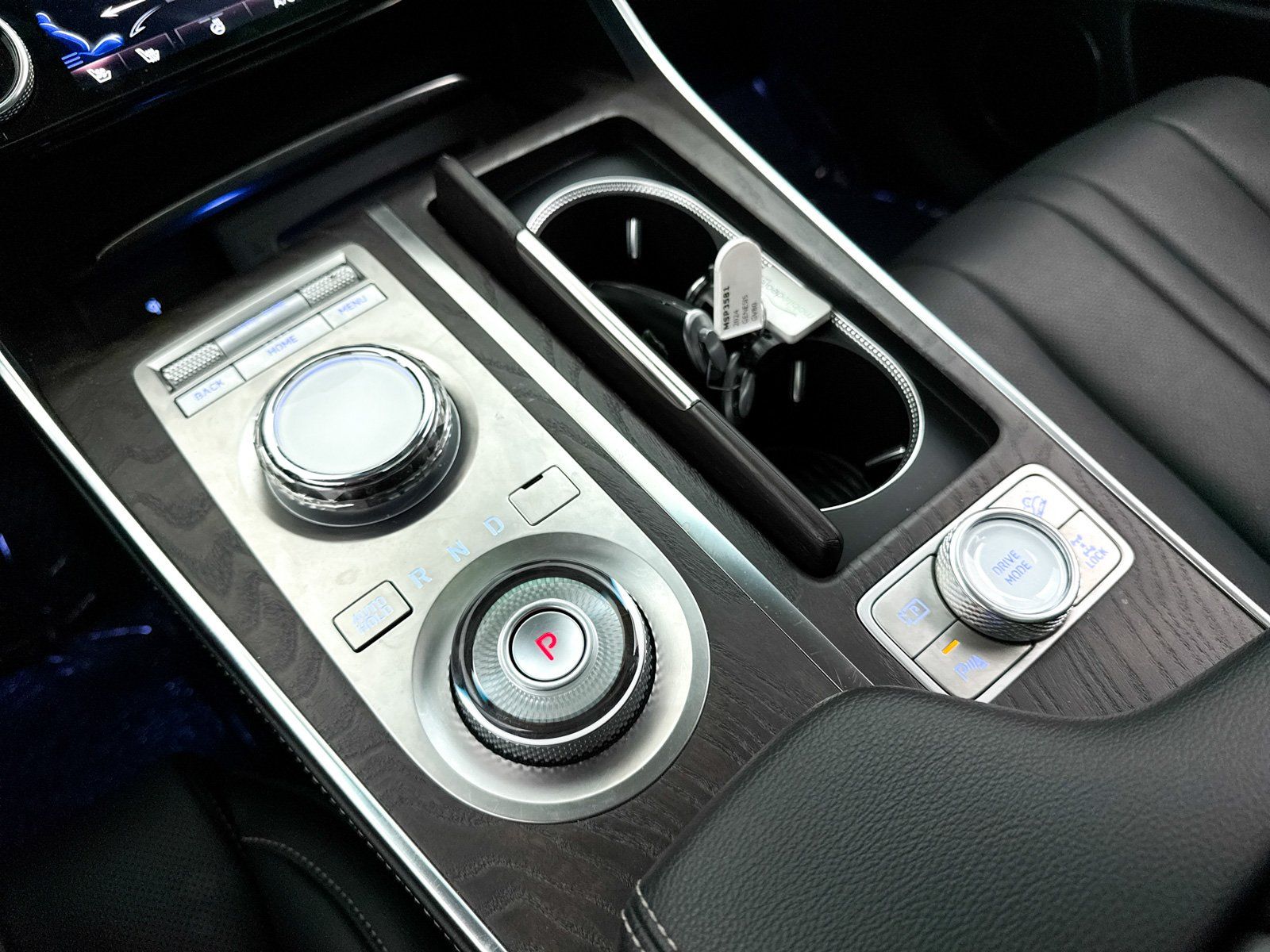 2024 GENESIS GV80 Standard - Photo 42