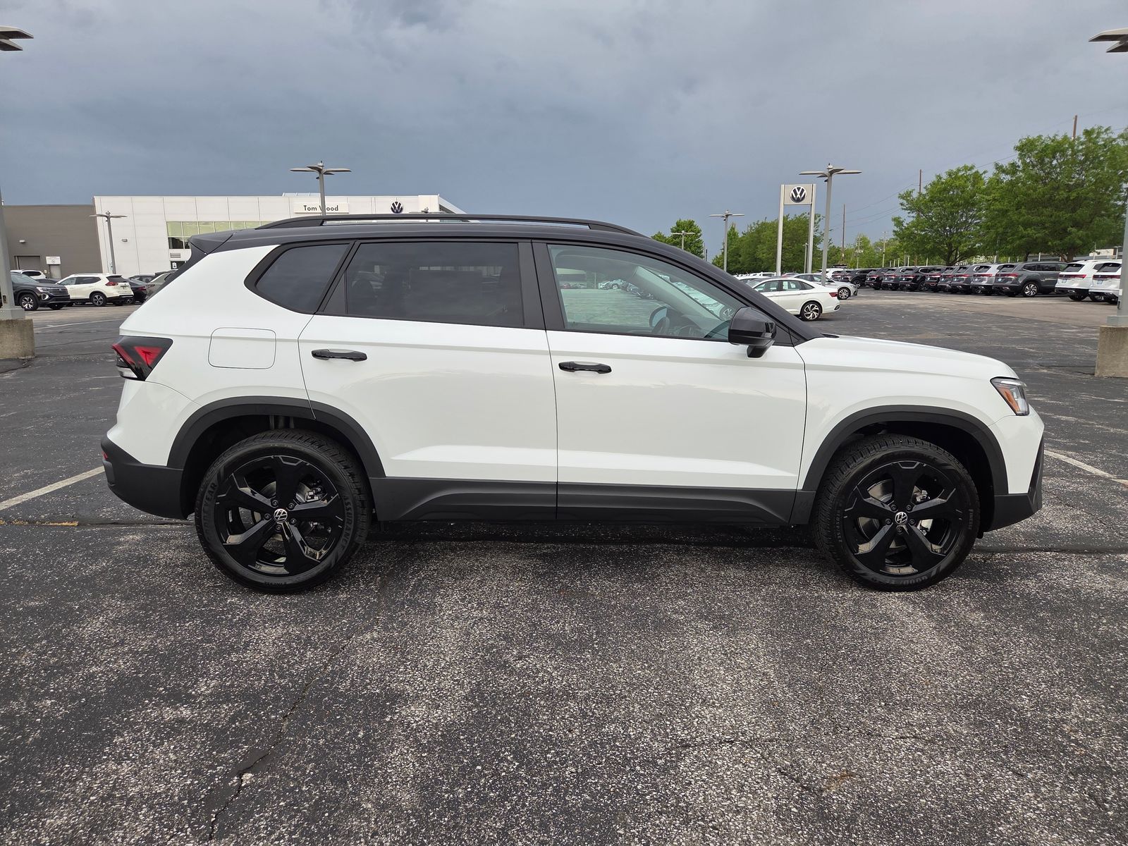 new 2026 Volkswagen Taos car, priced at $33,490