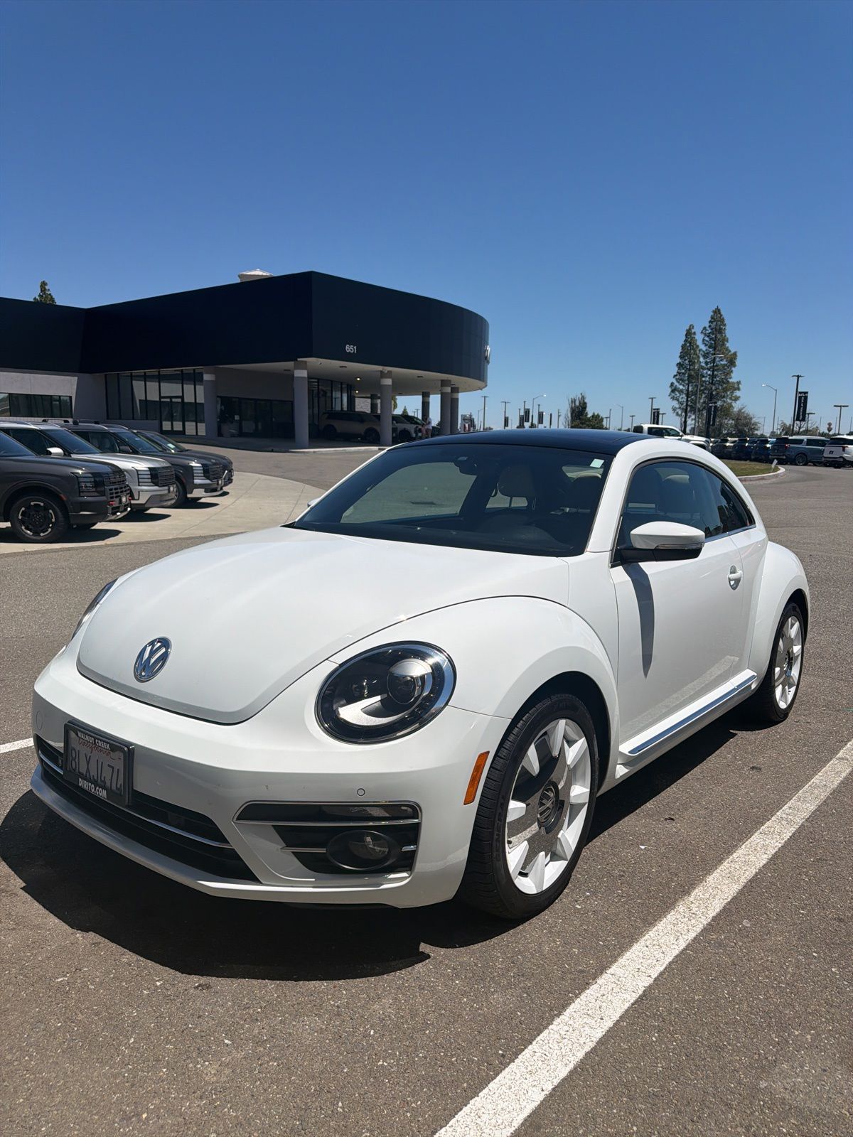 2019 Volkswagen Beetle's photo