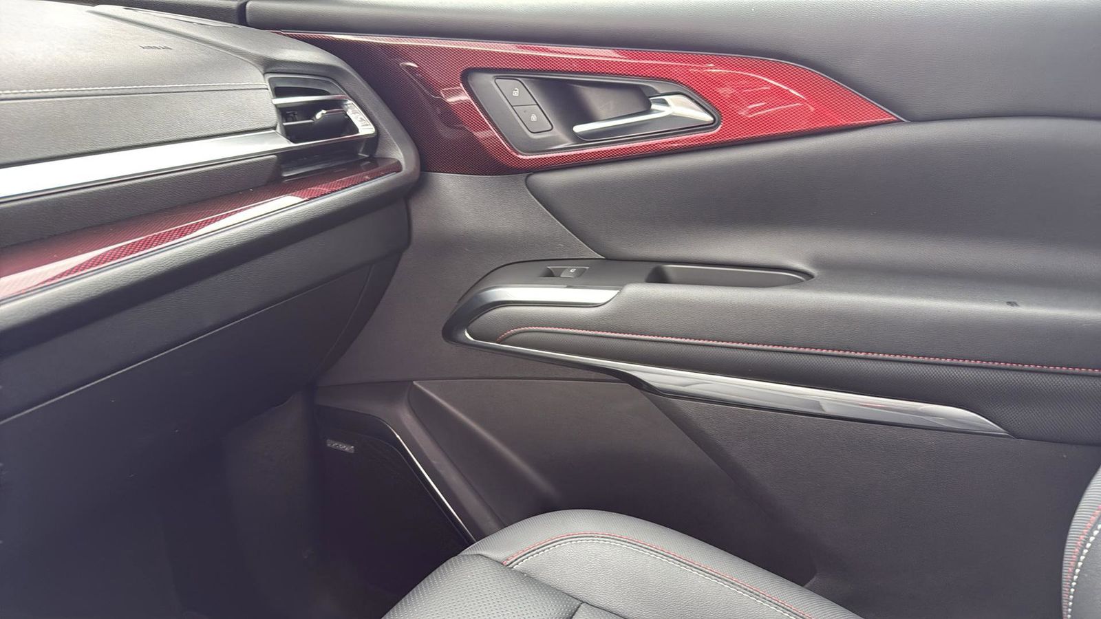 Used Car 2024 Chevrolet Traverse  Z71 For Sale Under $50,000 In Austin, Texas