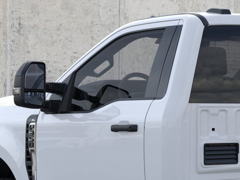 New 2025 Oxford White Ford XL image 21
