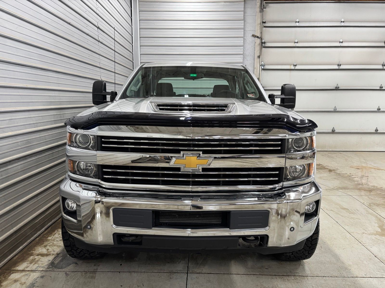 2019 Chevrolet Silverado 2500HD Work Truck - Image 2