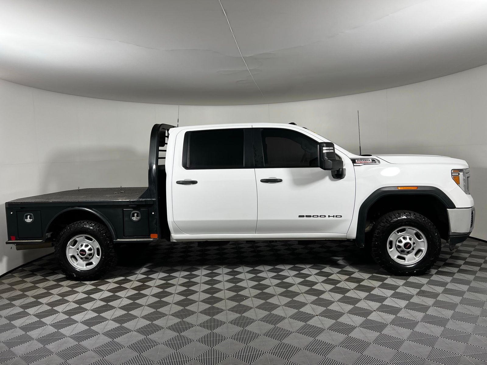 Thumbnail: 2023 GMC Sierra 2500 - 4