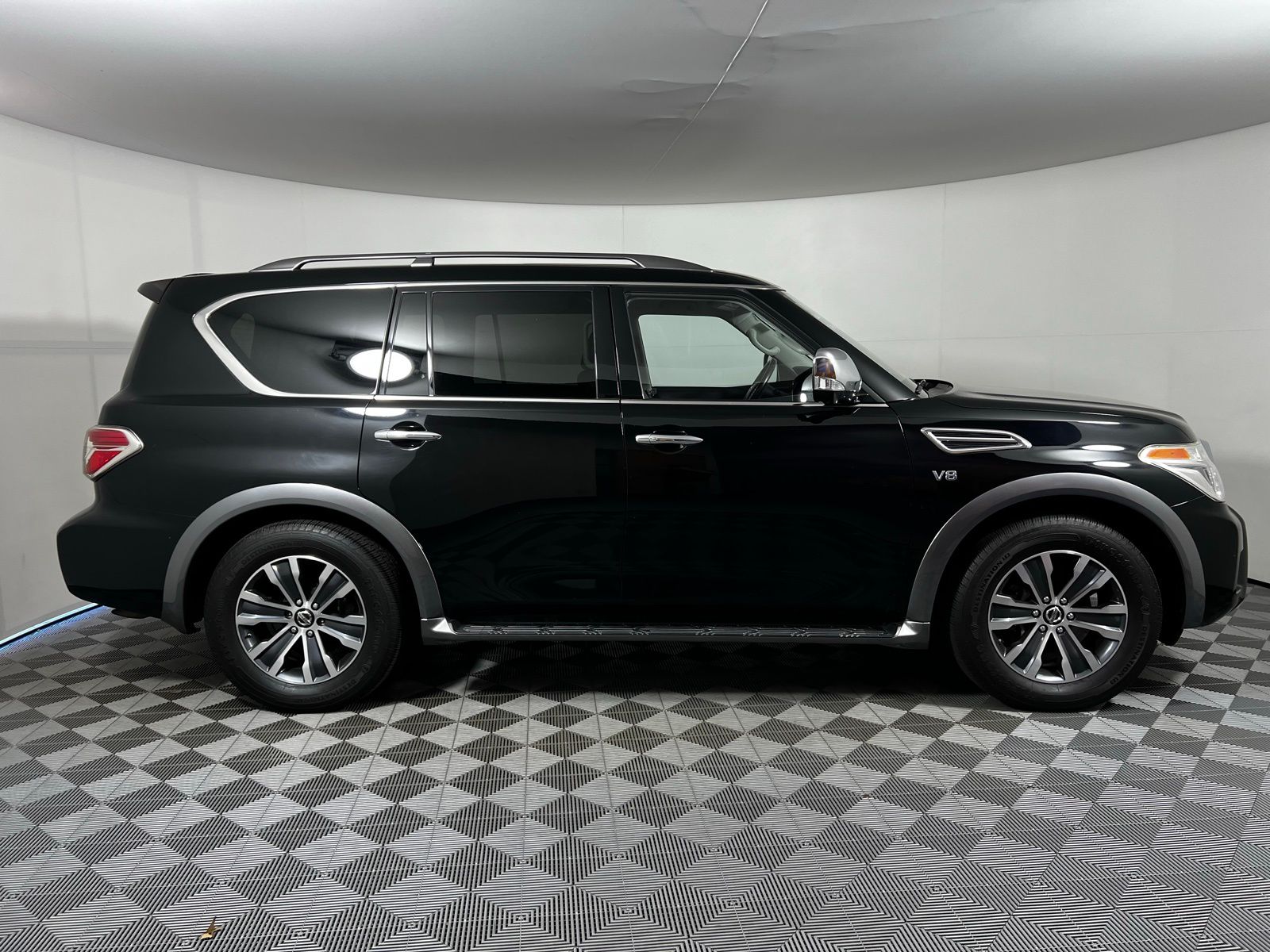 Thumbnail: 2020 Nissan Armada - 4