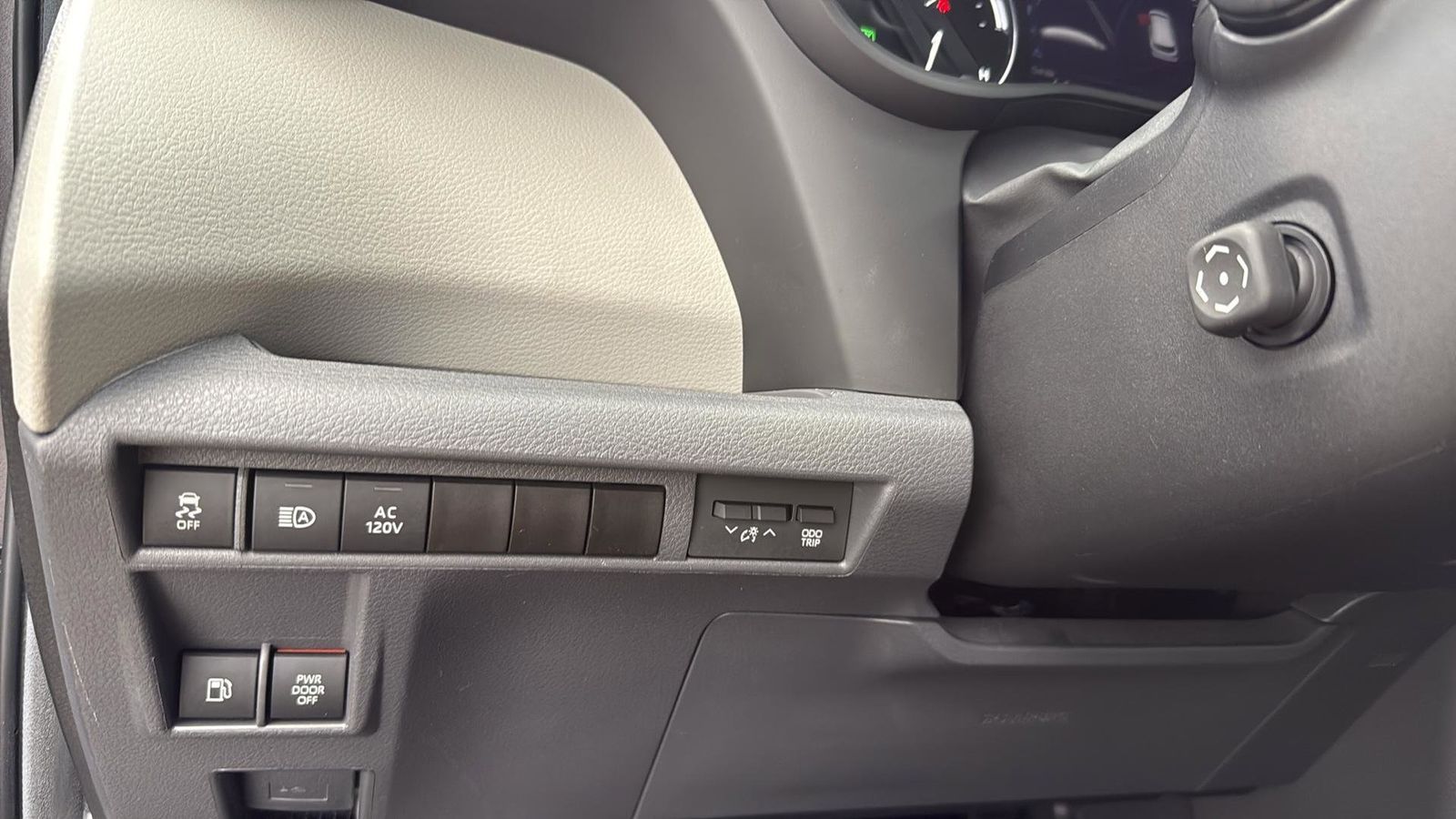 Used Car 2024 Toyota Sienna  Limited For Sale Under $60,000 In Austin, Texas