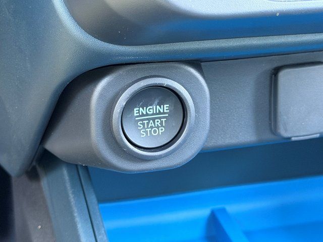 New 2026 Shadow Black Ford XLT image 26