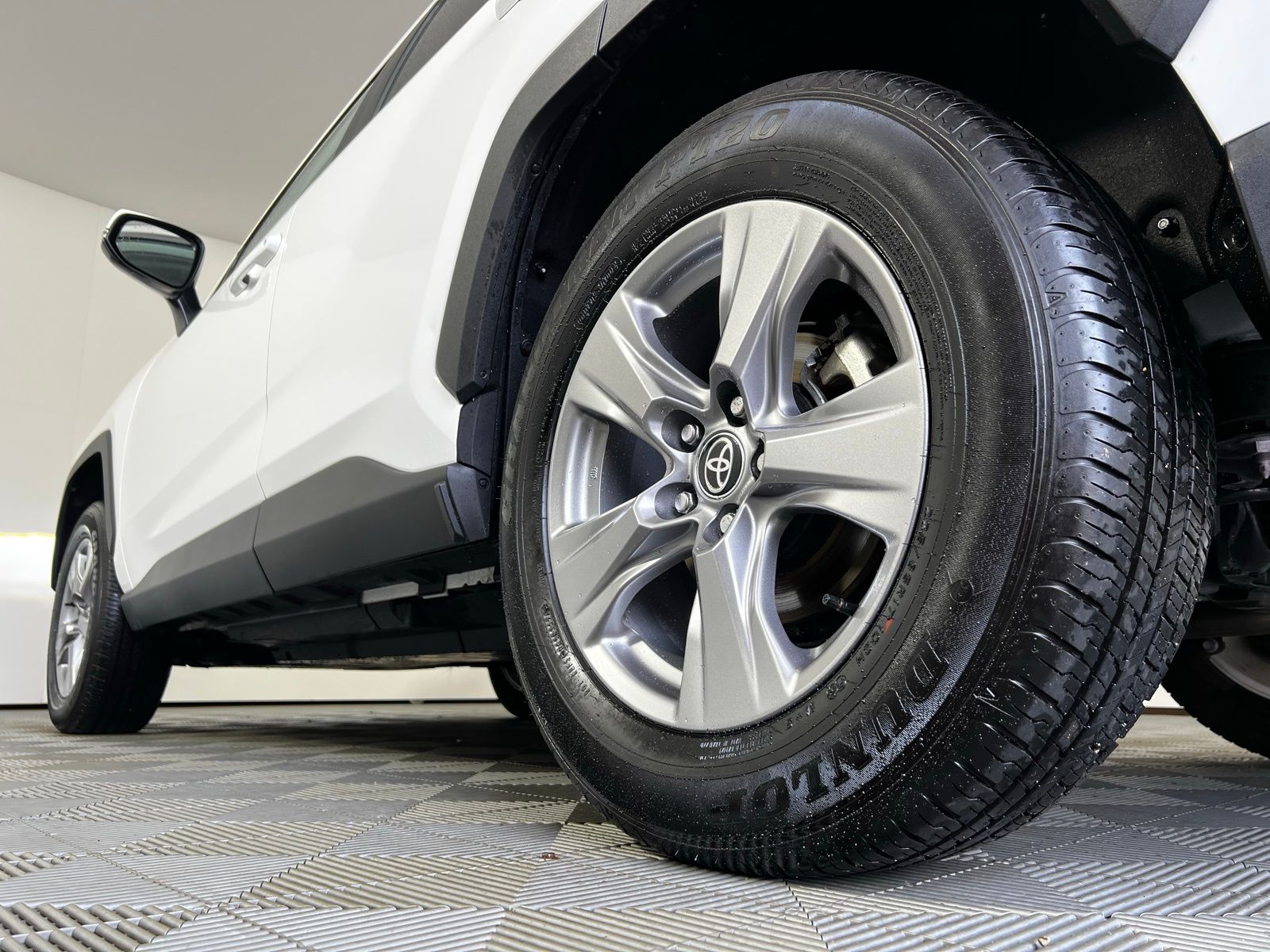 Thumbnail: 2025 Toyota RAV4 - 26