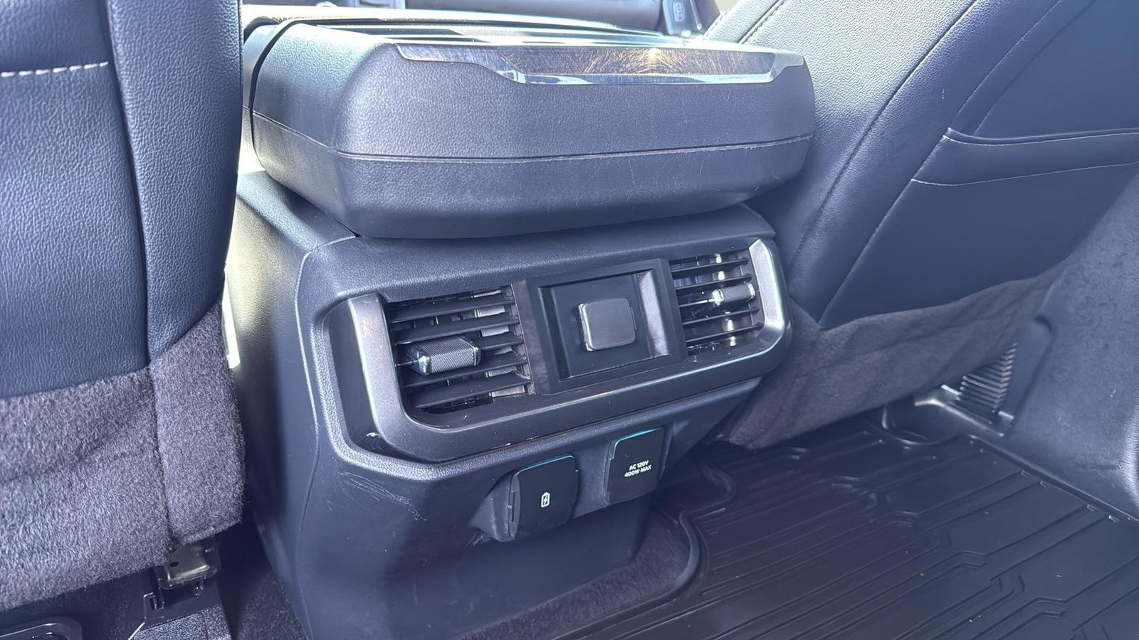 Used Car 2022 Ford F-150  Lariat For Sale Under $50,000 In Austin, Texas