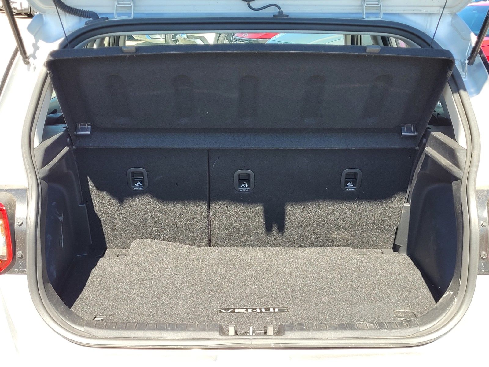 2025 Hyundai Venue SEL - Photo 33