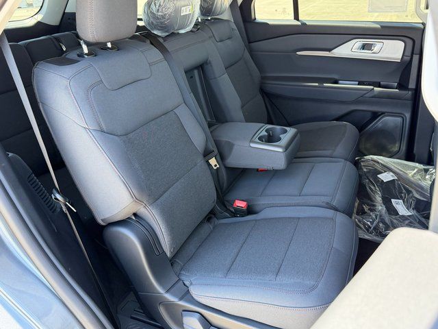 New 2026 Carbonized Gray Metallic Ford Active image 9