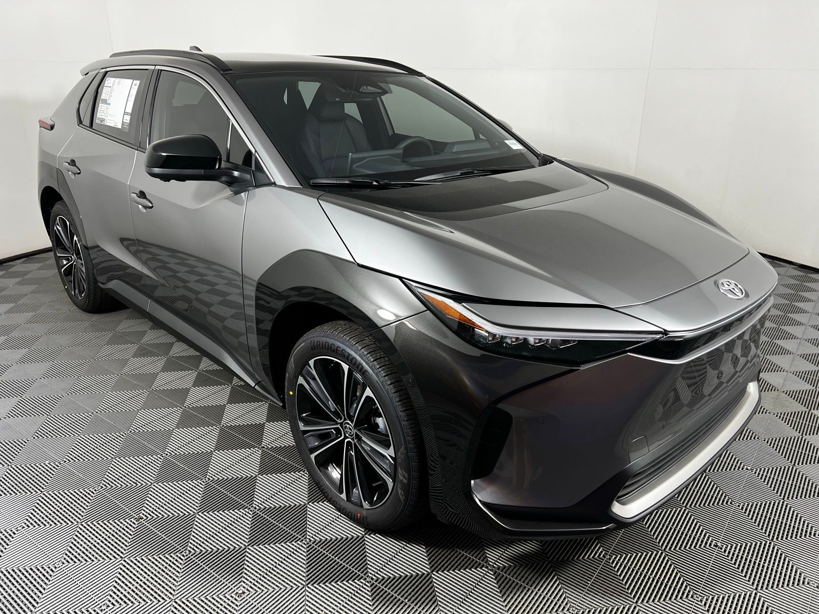 Thumbnail: 2026 Toyota bZ - 3