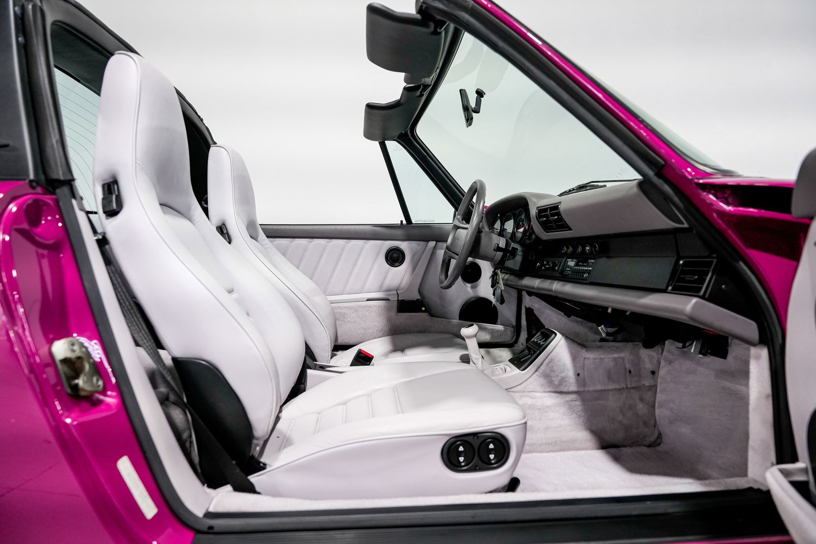 1991 Porsche 911 Carrera Targa — photo 28
