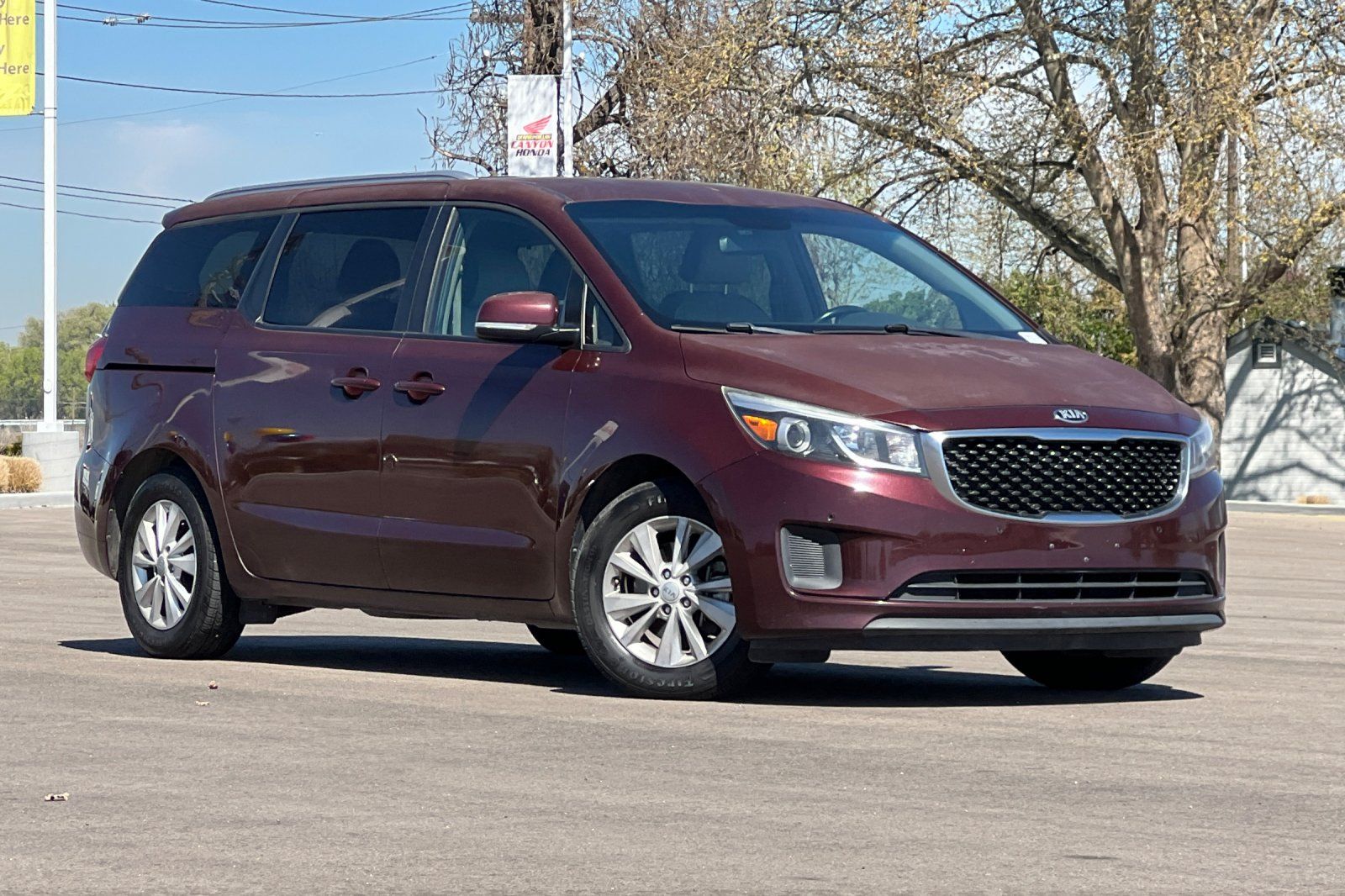 2017 Kia Sedona LX