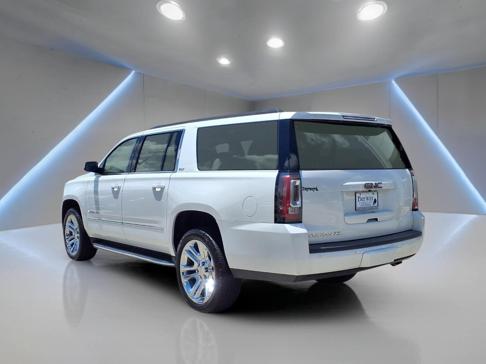 2020 GMC Yukon XL SLT White at Shottenkirk Kia Fort Bend