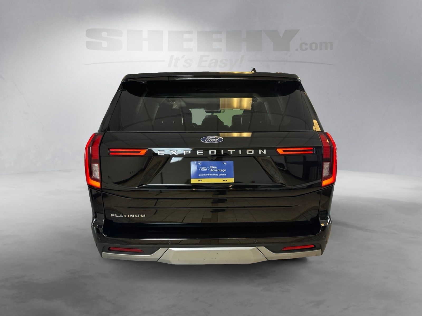 Certified Used 2025 Agate Black Metallic Ford Platinum image 13