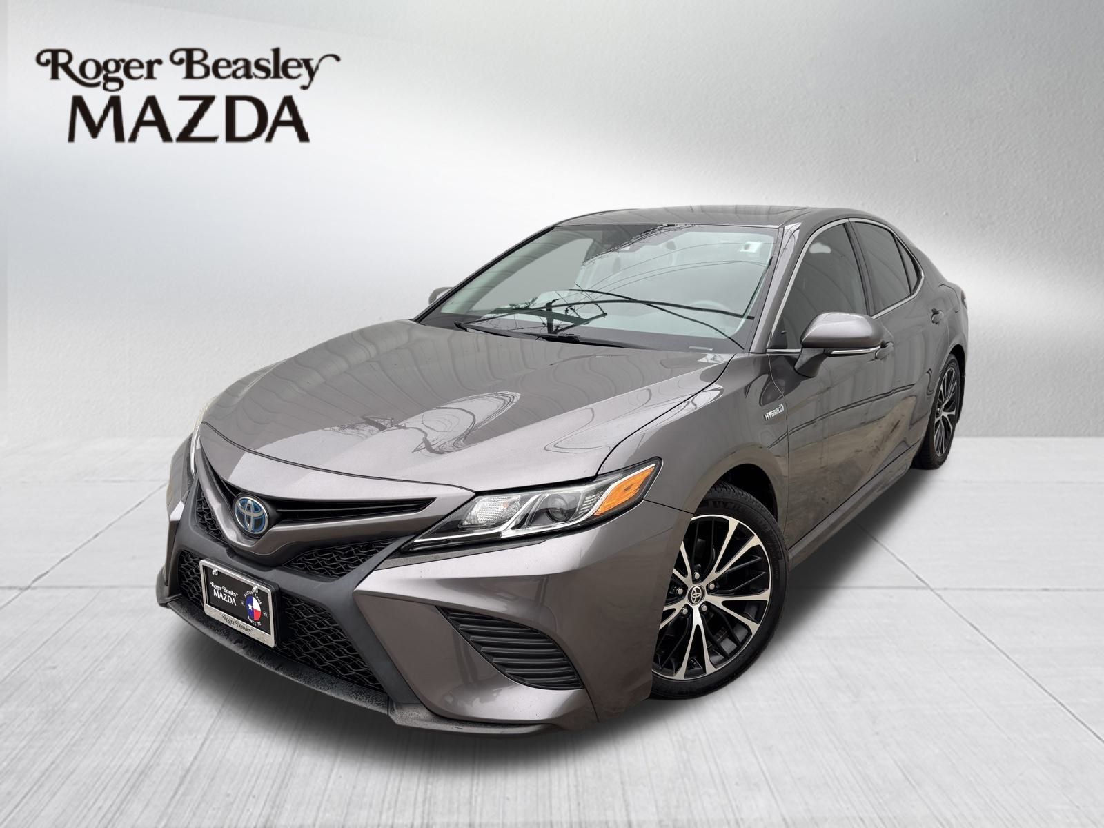 Used Car 2020 Toyota Camry Hybrid  Se For Sale Under $25,000 In Austin, Texas