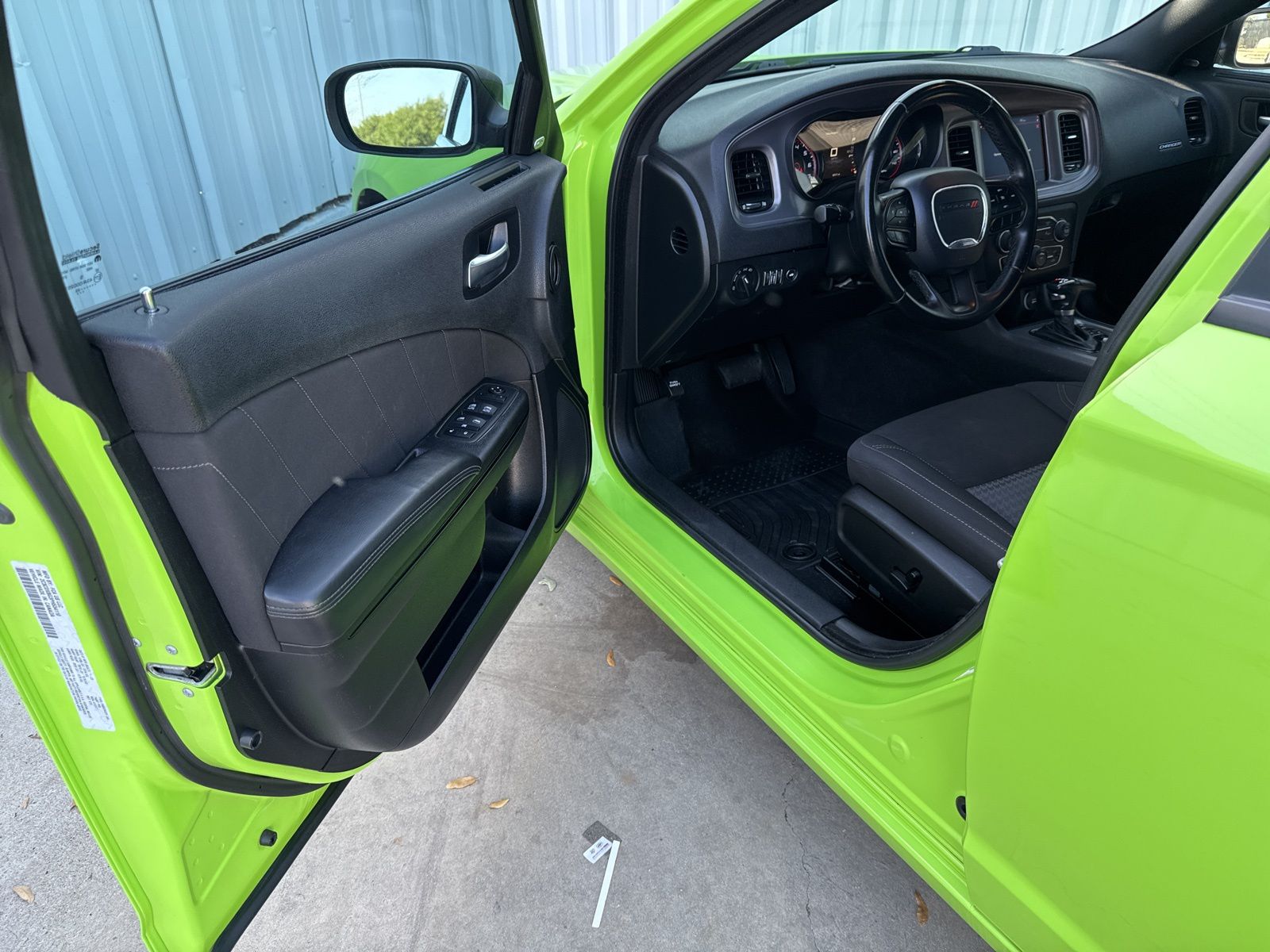 Used Car 2023 Dodge Charger  Sxt For Sale Under $25,000 In Austin, Texas