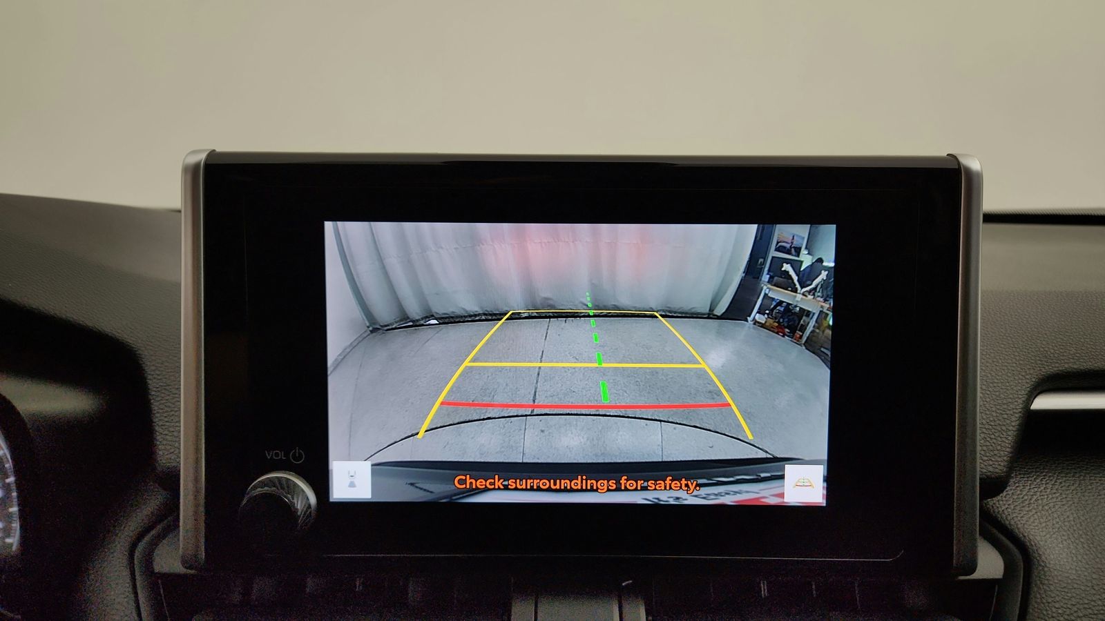 Used 2024  Toyota XLE image 33