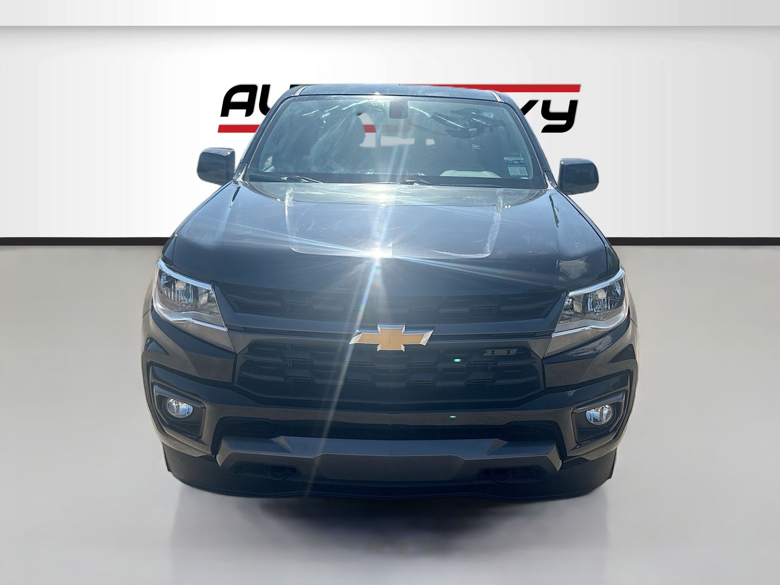 Used 2022 Black Chevrolet LT image 2