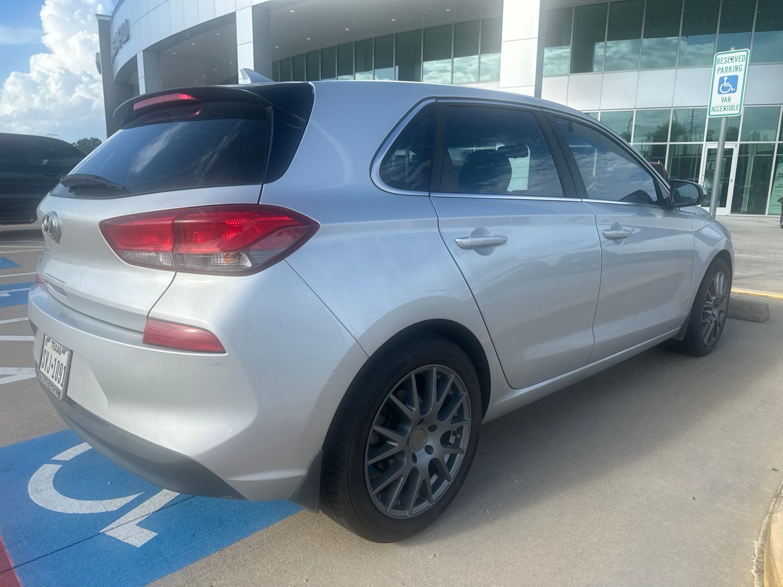 car-gallery-4