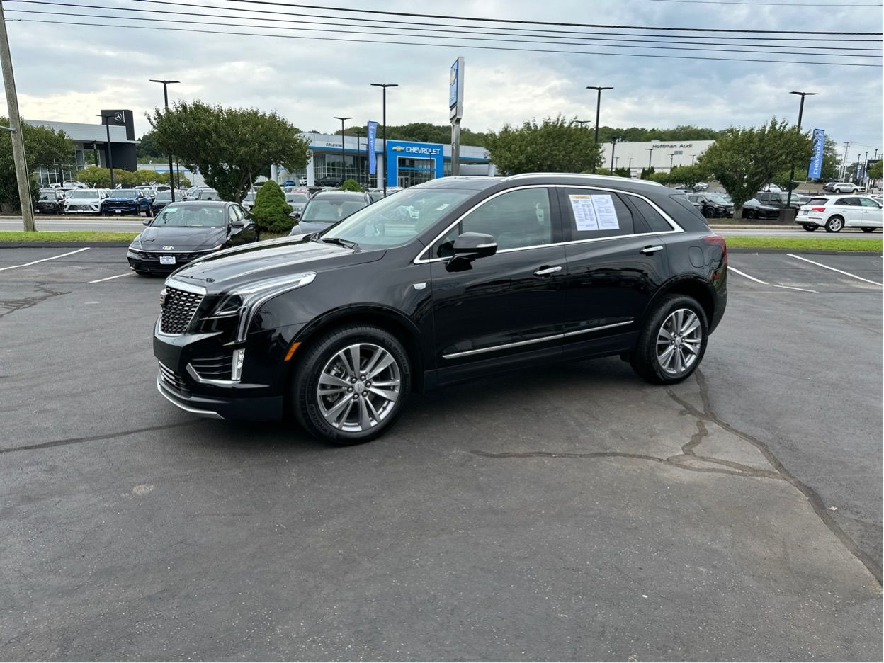 Stellar Black Metallic 2025 Cadillac XT5 SUV / Crossover Four-Wheel Drive 9-Speed Automatic