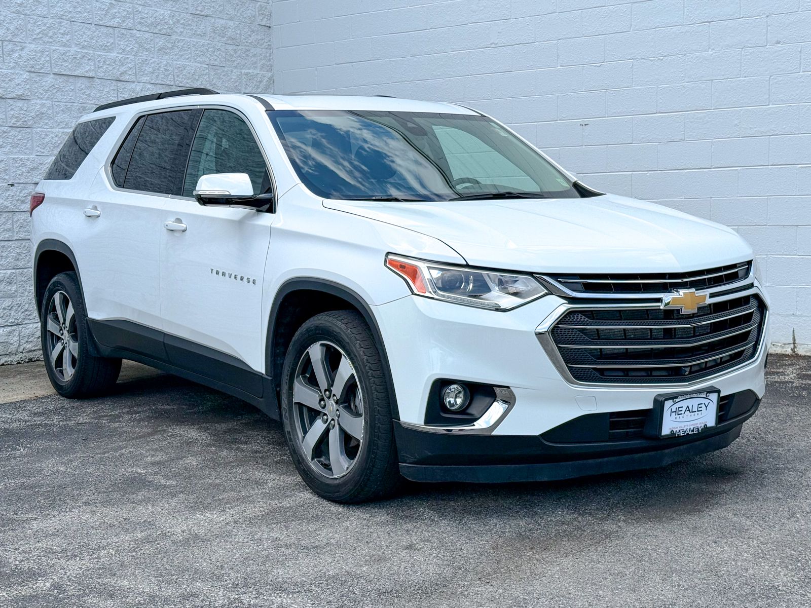 2020 Chevrolet Traverse LT Leather AWD   