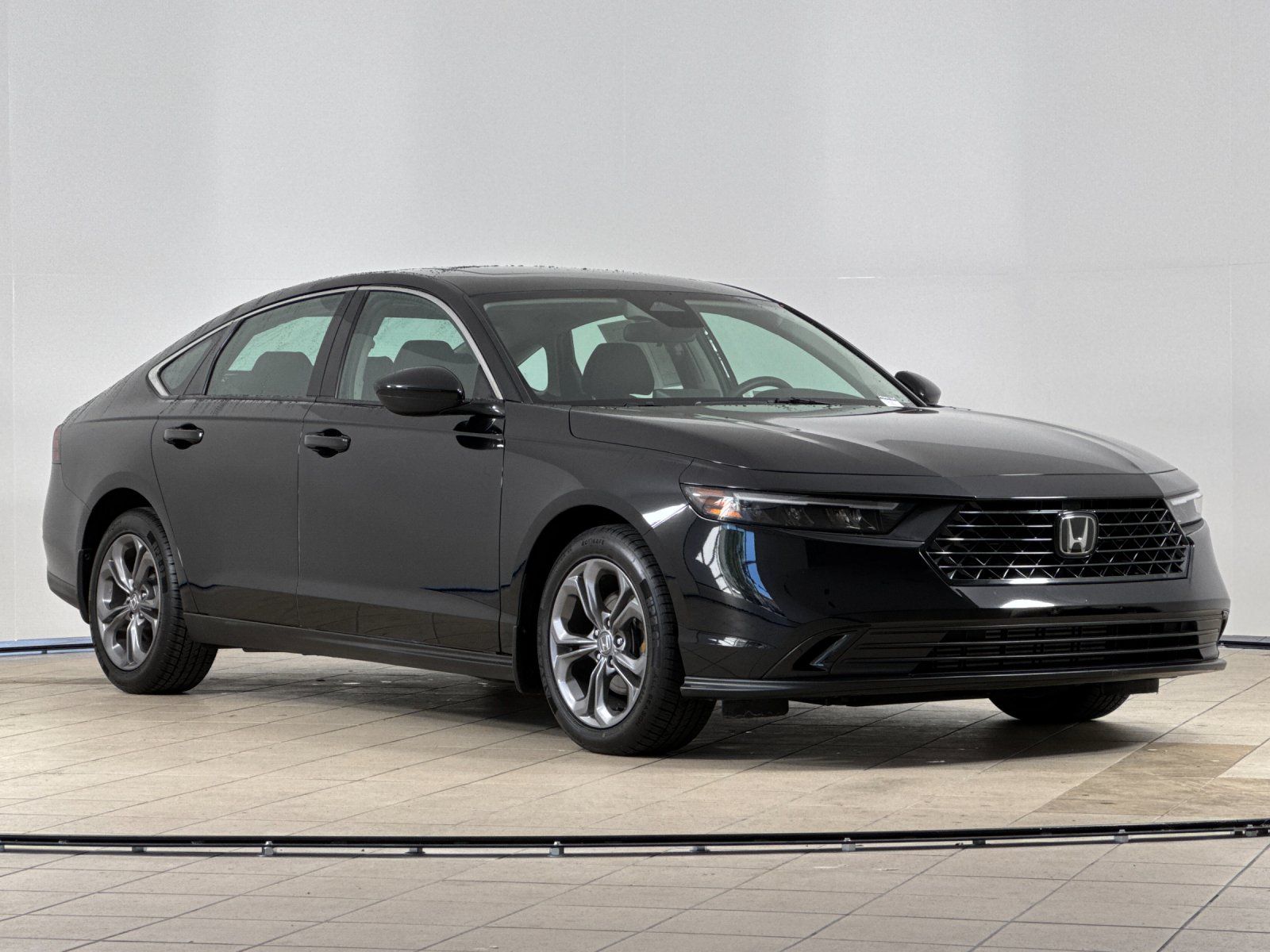 2024 Honda Accord EX — foto completa 8 de 27