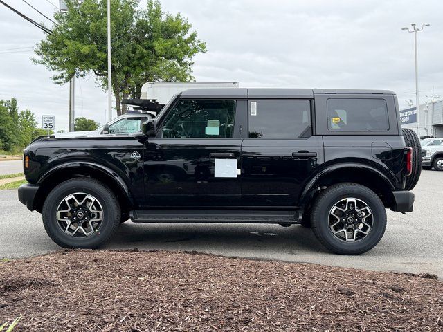 New 2026 Shadow Black Ford Outer Banks image 4