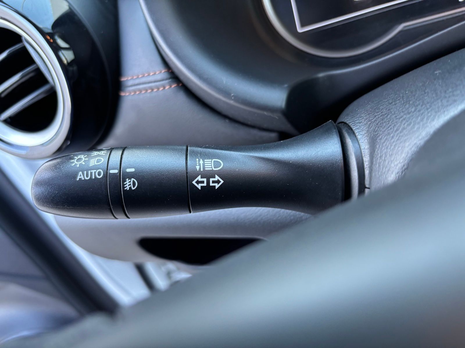 Used Car 2020 Nissan Kicks  Sr For Sale Under $20,000 In Austin, Texas