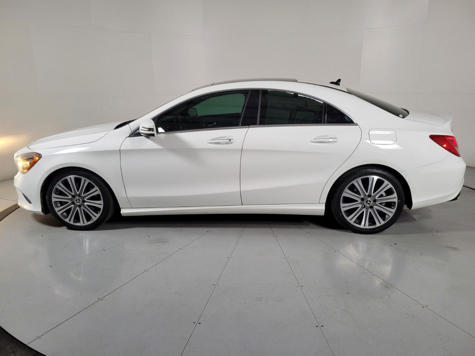 2019 Mercedes-Benz CLA CLA 250 7