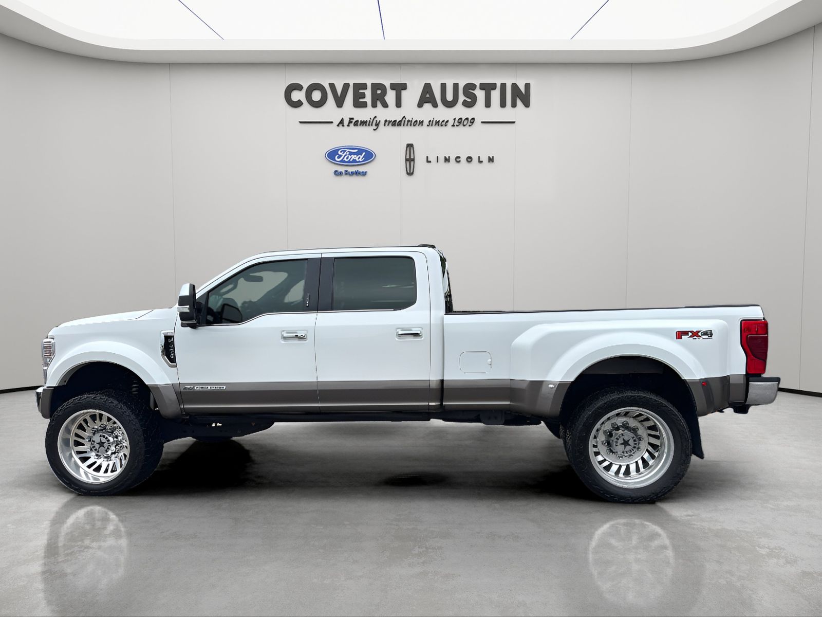 Used Car 2022 Ford F-450sd  King Ranch For Sale Under $70,000 In Austin, Texas