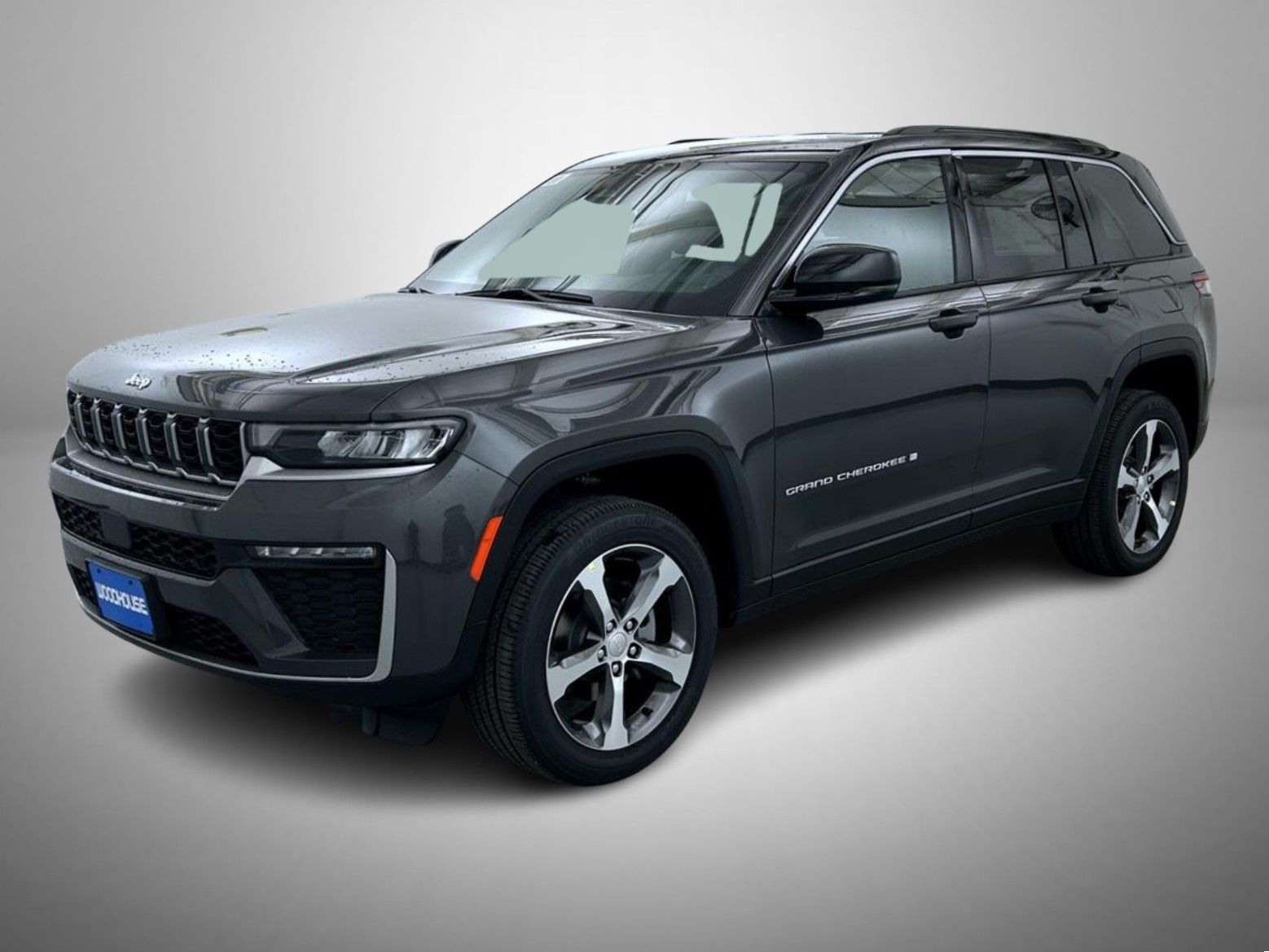 Baltic Gray Metallic Clearcoat 2026 Jeep Grand Cherokee SUV / Crossover Four-Wheel Drive 8-Speed Automatic