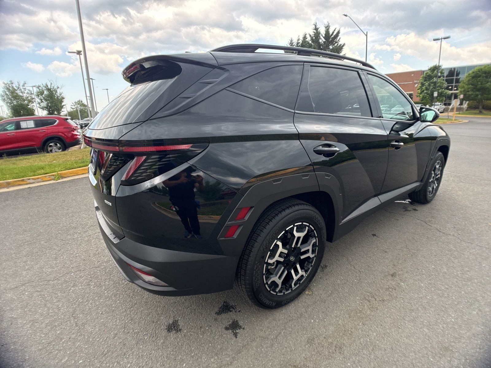 View vehicle photo 3