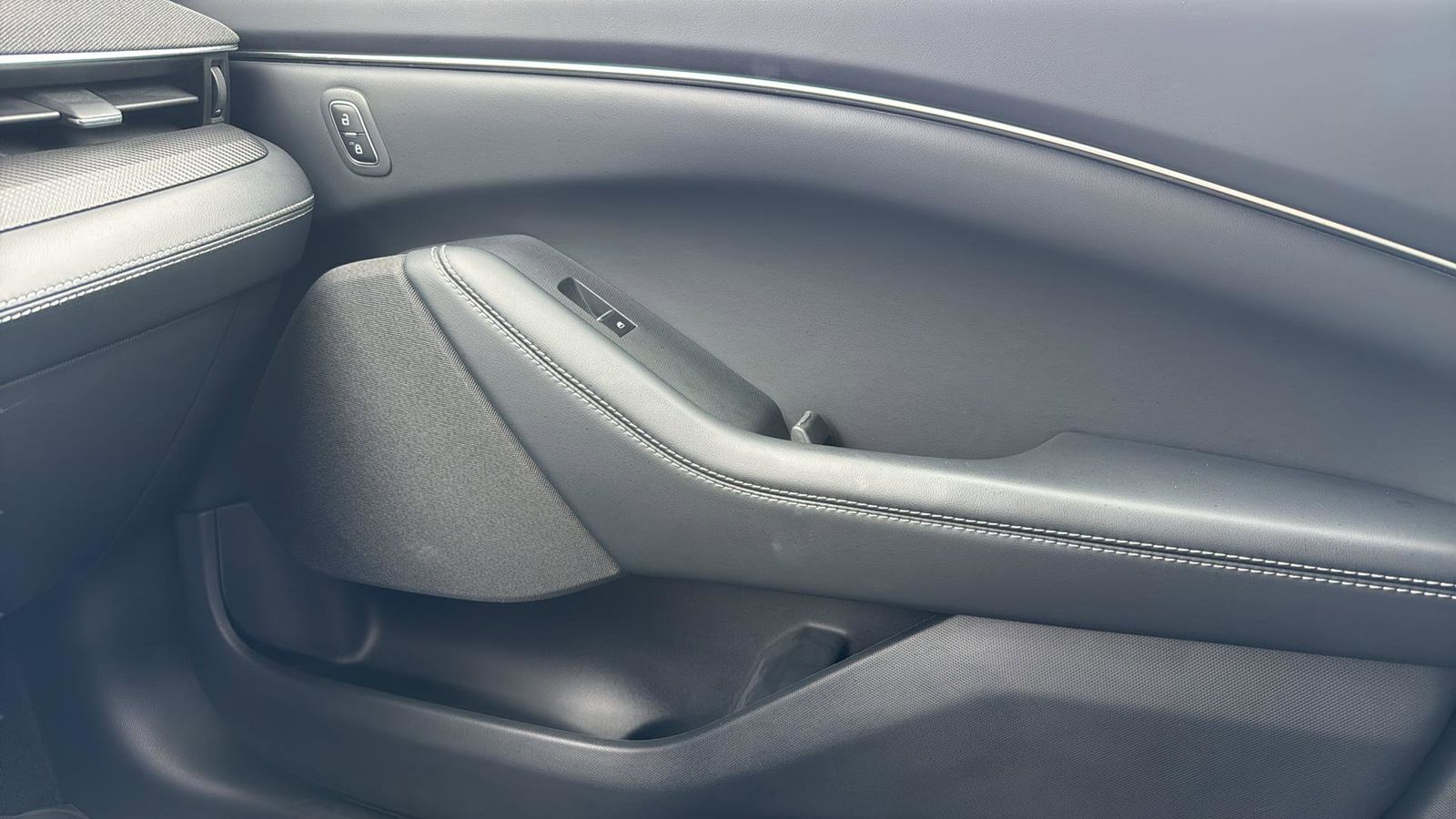 Used Car 2024 Ford Mustang Mach-e  Select For Sale Under $30,000 In Austin, Texas