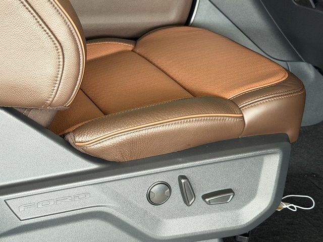 New 2027 Agate Black Metallic Ford King Ranch image 10