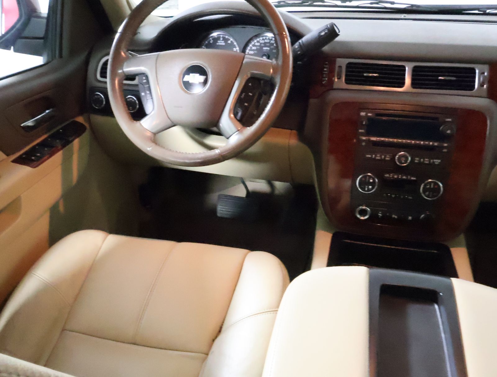 2010 Chevrolet Tahoe LT photo
