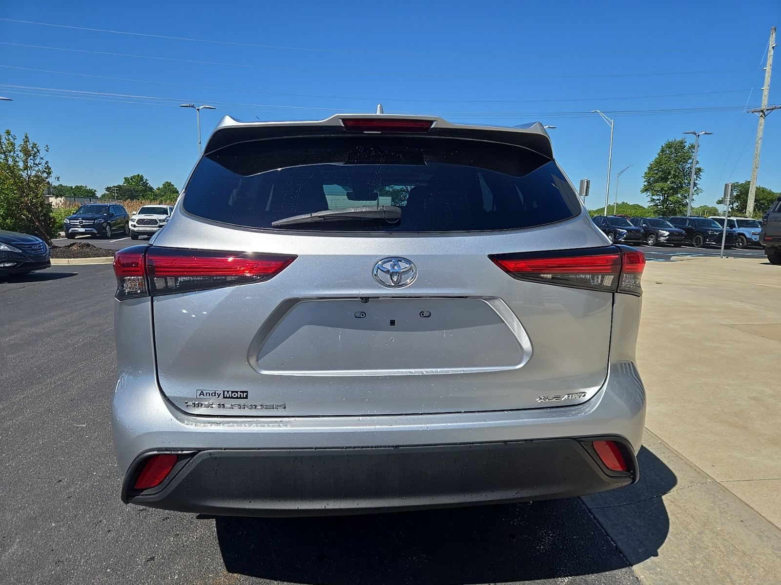 used 2020 Toyota Highlander car, priced at $29,705
