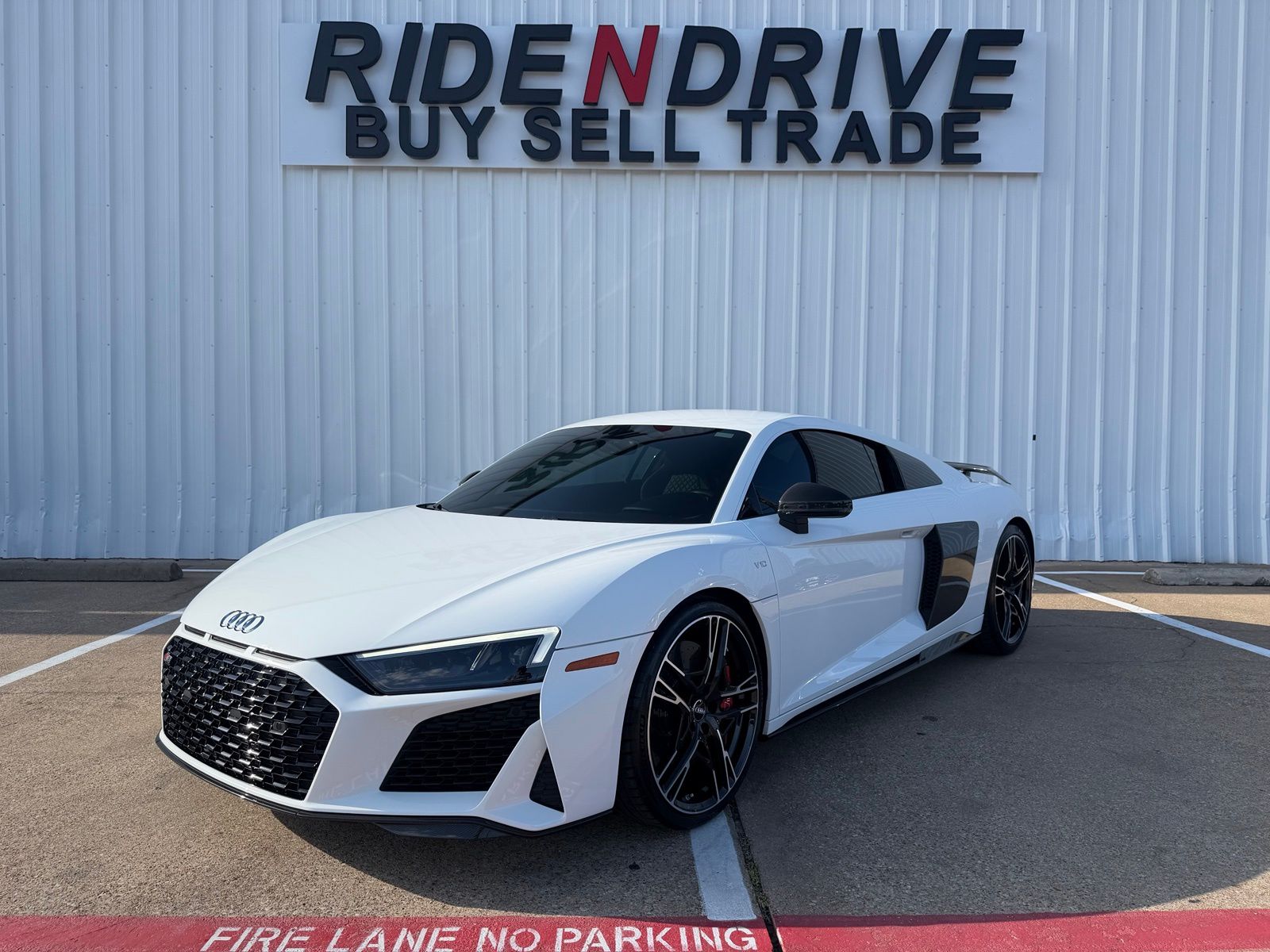 Ibis White 2020 Audi R8 Coupe All-Wheel Drive 7-Speed Automatic