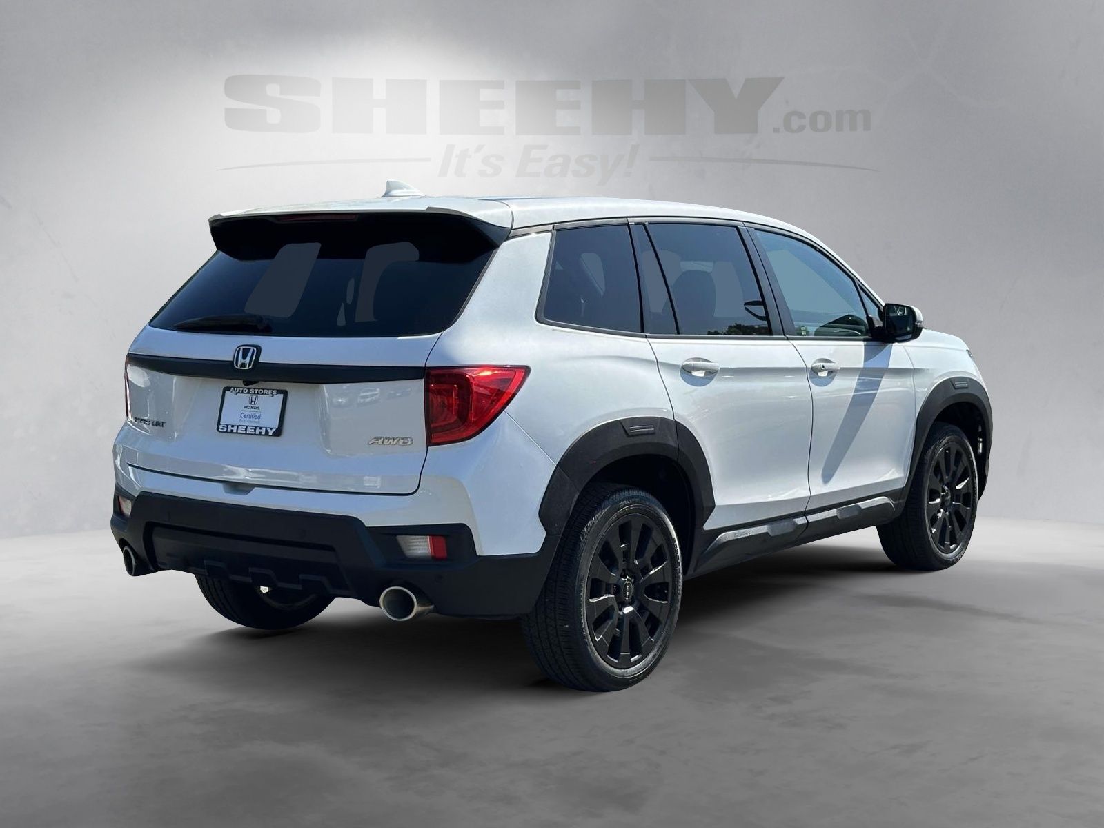 Used 2023 White Honda EX-L image 12