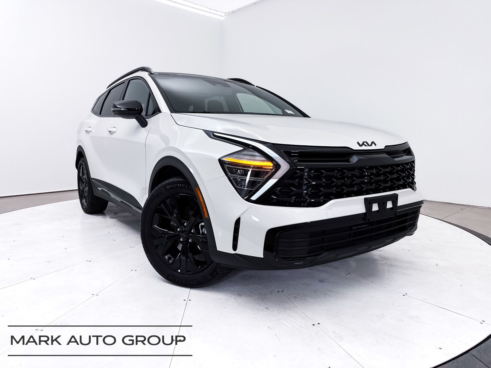 2025 Kia Sportage Plug-In Hybrid X-Line