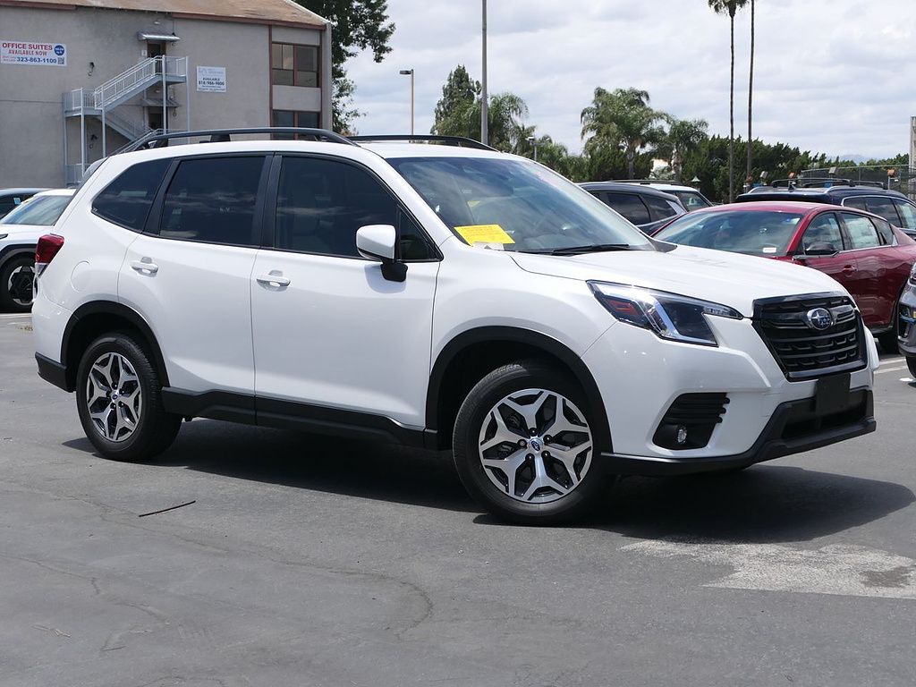 Crystal White Pearl 2024 Subaru Forester SUV / Crossover All-Wheel Drive Continuously Variable Transmission
