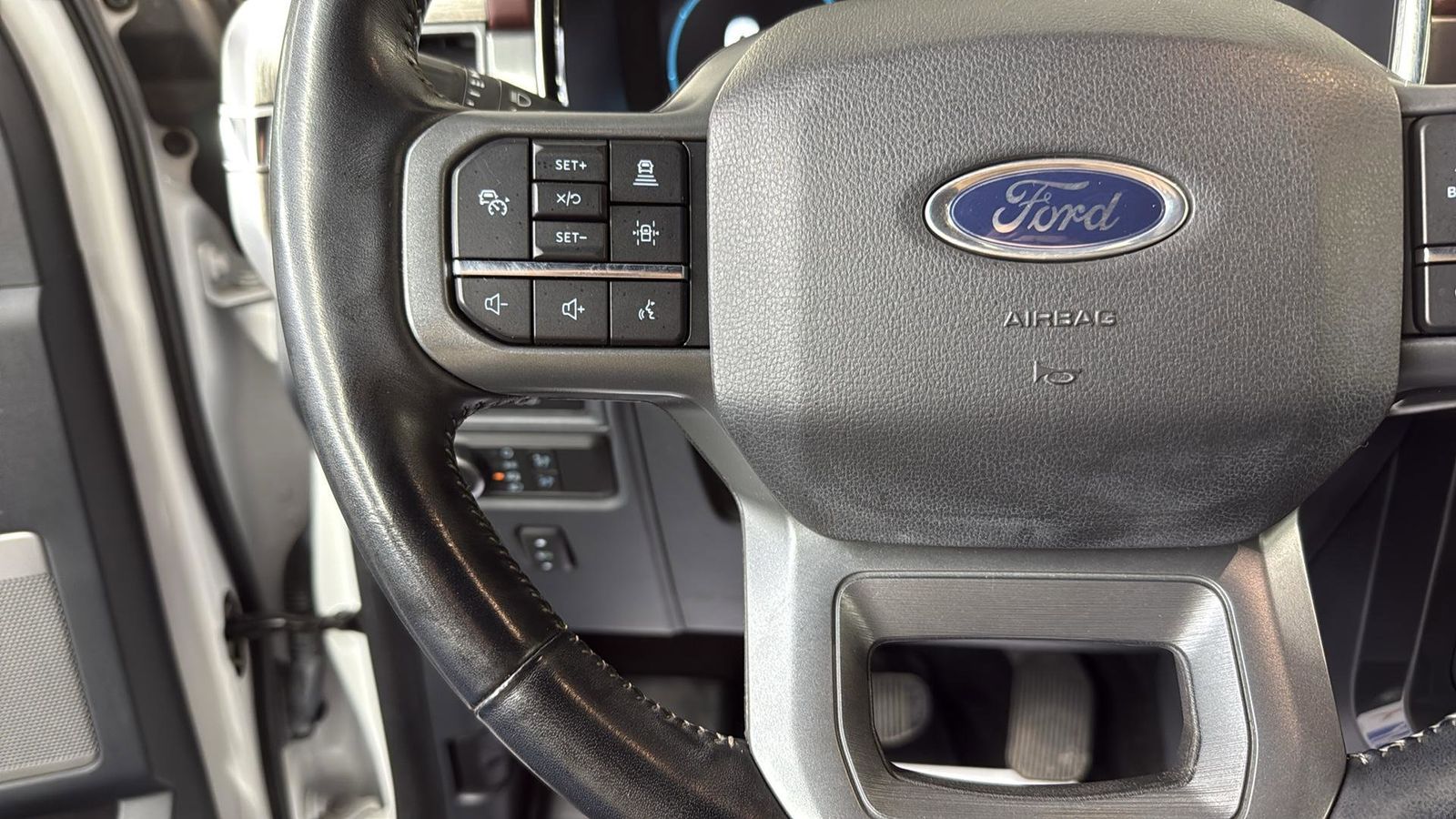 Used Car 2022 Ford F-150  Lariat For Sale Under $40,000 In Austin, Texas