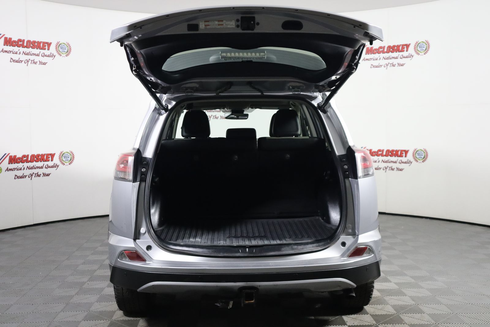 2017 Toyota RAV4 Hybrid Limited photo