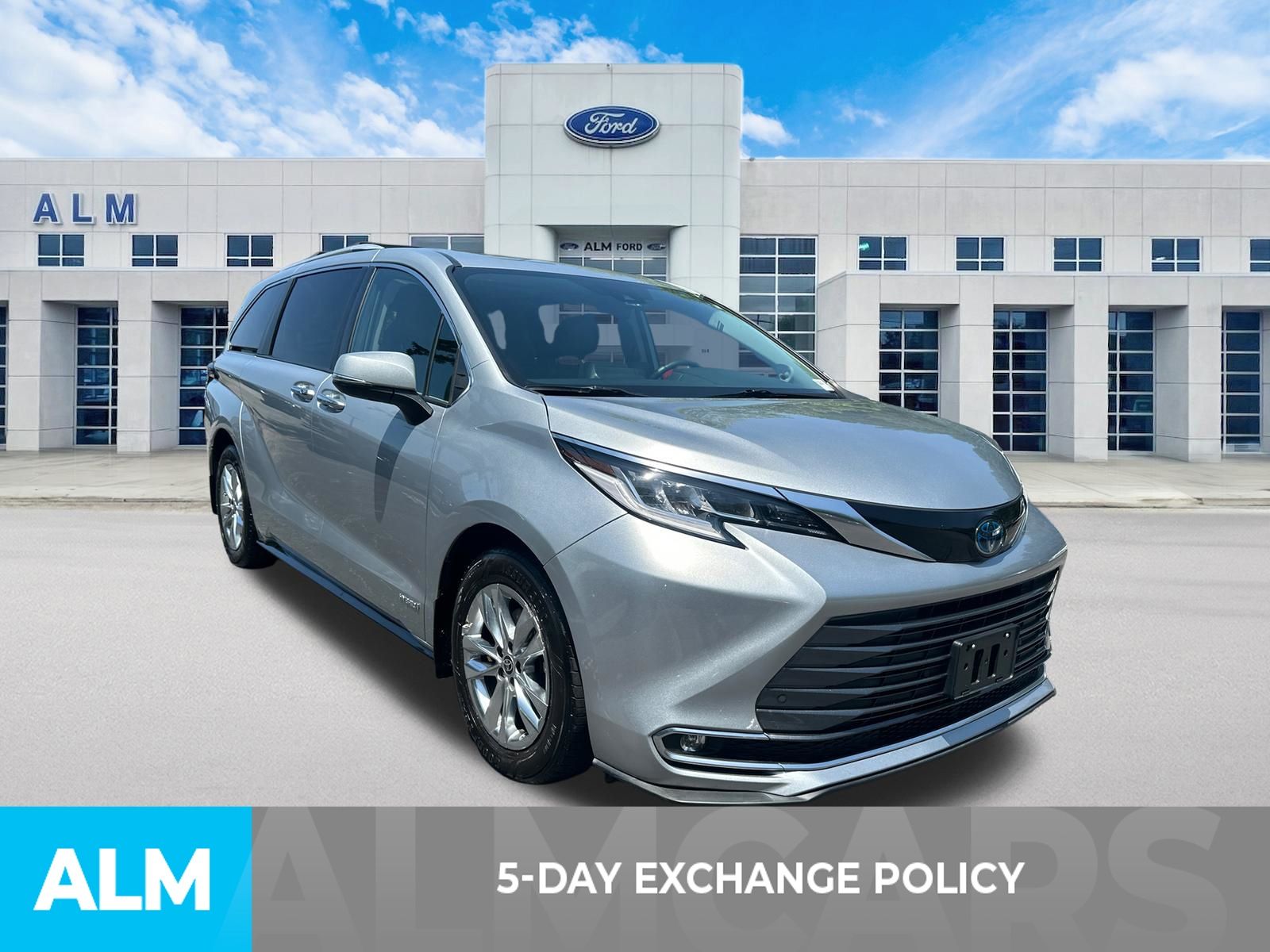 Used 2021 Silver Toyota Limited image 3