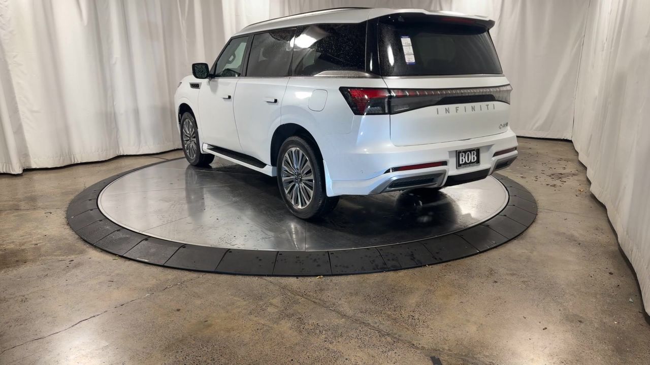 2025 Infiniti QX80 Sensory photo 8